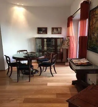 Vintage Aparthotel *