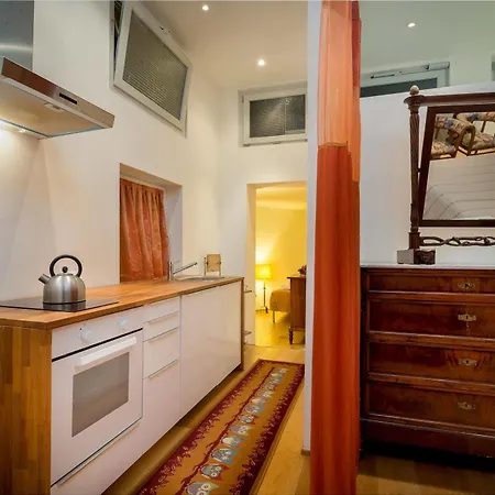 Vintage Aparthotel
